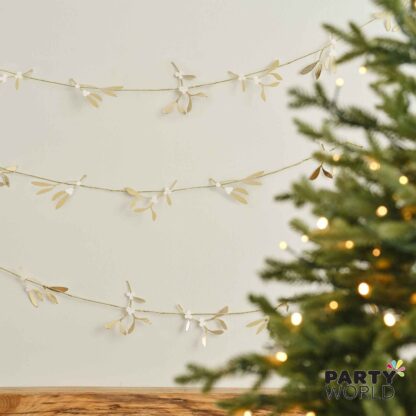 Foiled Gold Mistletoe Garland by Ginger Ray 5m Christmas Decorations - Banners, Lights, Whirls, ... 3